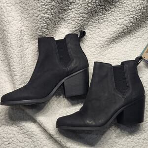 NWT TOMS Everly Heeled Bootie womens Black Leather boots size 9.5